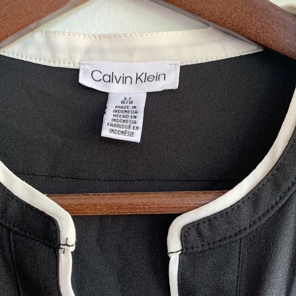 Calvin Klein Long Sleeve w/ Optional 3/4 Sleeve - Picture 2 of 4